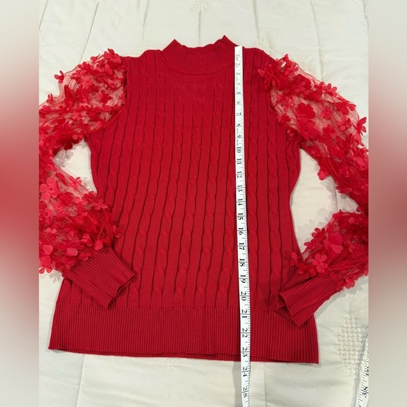 Red lightweight sweater with GORGEOUS sheer floral sleeves. Cato, medium​ - Picture 5 of 10